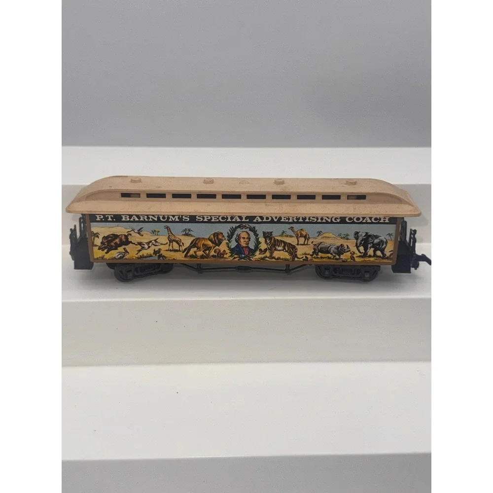 TYCO HO Scale Train Car Lot Texaco Baby Ruth Burlington Pocher PT Barnum 5 Totl
